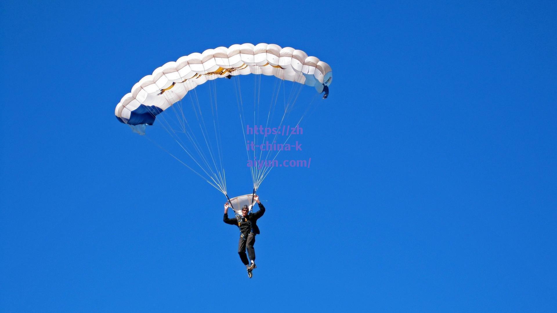 德天空独家,C罗携16名保镖抵达奥地利,利雅得胜利集训安保阵仗引热议